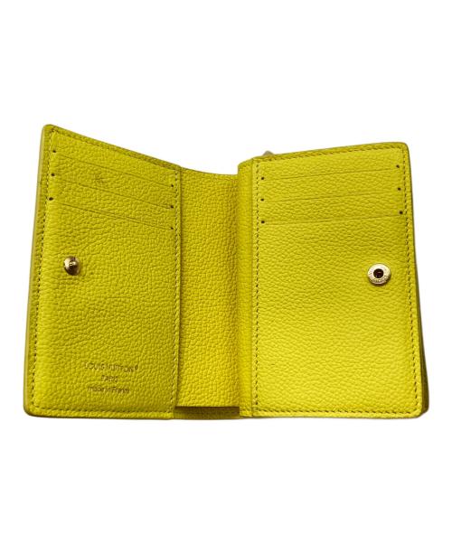 LOUIS VUITTON（ルイ ヴィトン）LOUIS VUITTON (ルイ ヴィトン) 2つ折り財布　ポルトフォイユ クレア アンプラント イエローの古着・服飾アイテム