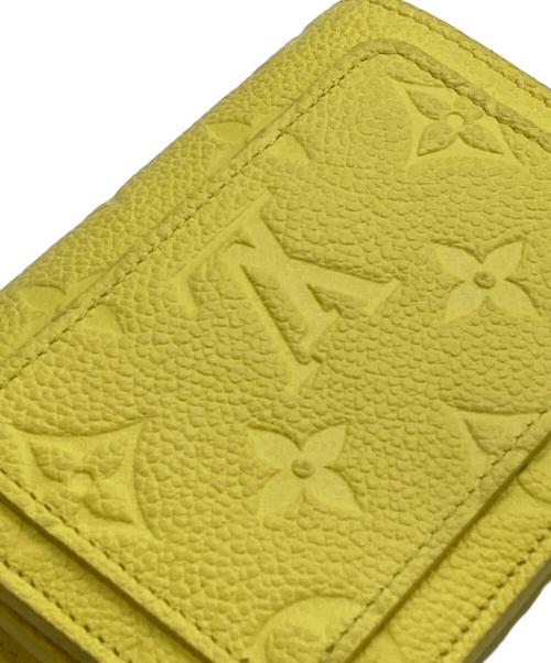 LOUIS VUITTON（ルイ ヴィトン）LOUIS VUITTON (ルイ ヴィトン) 2つ折り財布　ポルトフォイユ クレア アンプラント イエローの古着・服飾アイテム