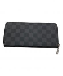 LOUIS VUITTON（ルイ ヴィトン）の古着「長財布 ダミエ グラフィット ジッピーウォレットヴェルティカル 」｜ブラック