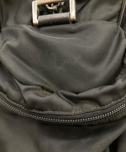 PRADA（プラダ）PRADA (プラダ) ナイロンハンドバッグ ブラックの古着・服飾アイテム