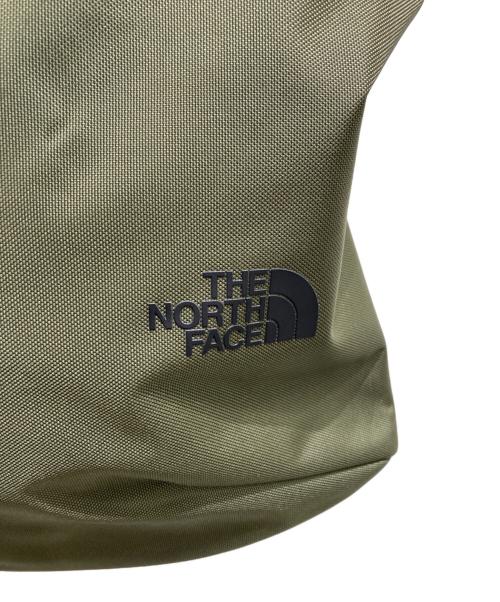 THE NORTH FACE（ザ ノース フェイス）THE NORTH FACE (ザ ノース フェイス) ピレネートート カーキの古着・服飾アイテム