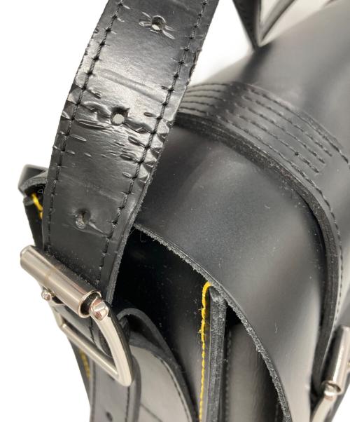 Dr.Martens（ドクターマーチン）Dr.Martens (ドクターマーチン) ダブルベルトショルダーバッグ ブラックの古着・服飾アイテム