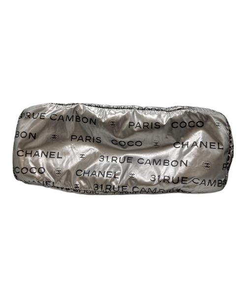 CHANEL（シャネル）CHANEL (シャネル) アンリミテッドロゴハンドバッグ シルバーの古着・服飾アイテム