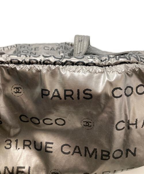 CHANEL（シャネル）CHANEL (シャネル) アンリミテッドロゴハンドバッグ シルバーの古着・服飾アイテム