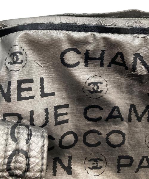 CHANEL（シャネル）CHANEL (シャネル) アンリミテッドロゴハンドバッグ シルバーの古着・服飾アイテム