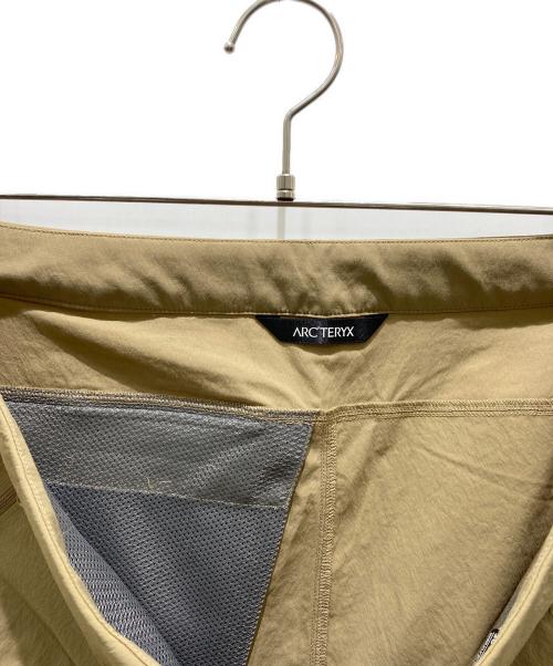 ARC'TERYX（アークテリクス）ARC'TERYX (アークテリクス) GAMMA QUICK DRY SHORT ベージュ サイズ:36の古着・服飾アイテム