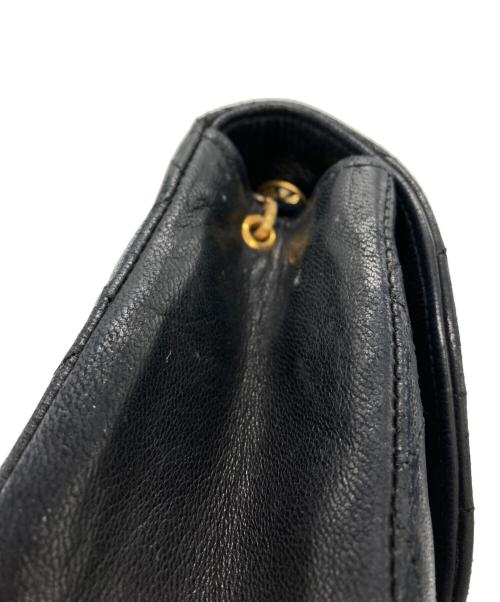 CHANEL（シャネル）CHANEL (シャネル) マトラッセ　チェーンショルダーバッグ ブラックの古着・服飾アイテム