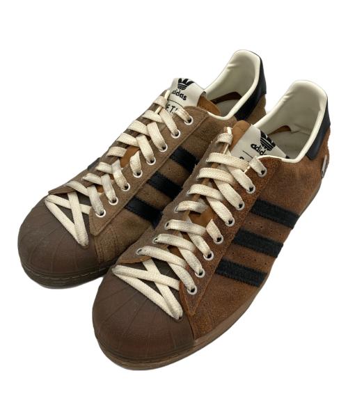 adidas（アディダス）adidas (アディダス) song for the mute (ソングフォーザミュート) SUPERSTAR 82 ブラウン サイズ:28.5の古着・服飾アイテム