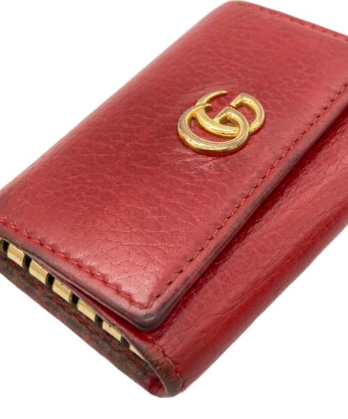GUCCI（グッチ）GUCCI (グッチ) ダブルG キーケース　GGマーモント　 レッドの古着・服飾アイテム
