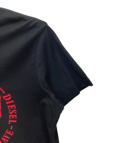 DIESEL（ディーゼル）DIESEL (ディーゼル) 切替プリントTシャツ ブラック サイズ:Lの古着・服飾アイテム