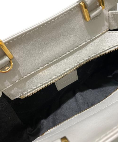 TASAKI（タサキ）TASAKI (タサキ) ポル レリキアエ ハンドバッグ ライトグレーの古着・服飾アイテム