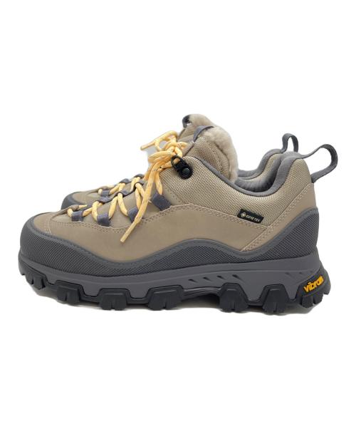 UGG（アグ）UGG (アグ) Metrotrek Hiker　メトロトレックハイカー　スニーカー ベージュ サイズ:25㎝の古着・服飾アイテム