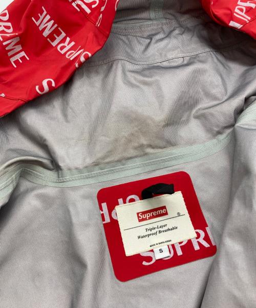 SUPREME（シュプリーム）Supreme (シュプリーム) 3M Reflective Repeat Taped Seam Jacket　リフレクティブ リピート テープド シーム ジャケット レッド サイズ:Sの古着・服飾アイテム