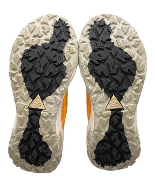 NIKE ACG（ナイキエーシージー）NIKE ACG (ナイキエーシージー) Mountain Fly 2 Low Laser Orange サイズ:28の古着・服飾アイテム
