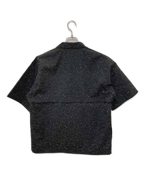 GRIP SWANY（グリップスワニー）GRIP SWANY (グリップスワニー) atmos (アトモス) CAMP SHIRT ブラック サイズ:Mの古着・服飾アイテム