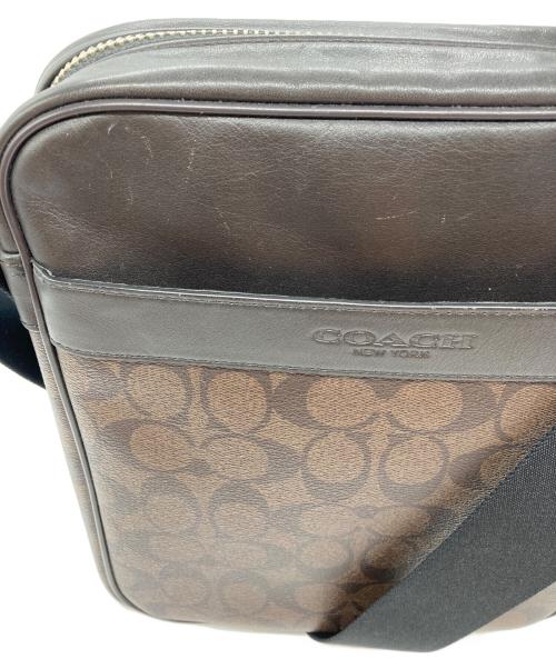 COACH（コーチ）COACH (コーチ) シグネチャーショルダーバック ブラウンの古着・服飾アイテム