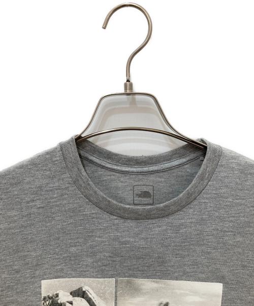 THE NORTH FACE（ザ ノース フェイス）THE NORTH FACE (ザ ノース フェイス) photo logo tee グレー サイズ:Sの古着・服飾アイテム