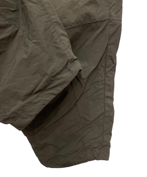 TIGHTBOOTH PRODUCTION（タイトブースプロダクション）TIGHTBOOTH PRODUCTION (タイトブースプロダクション) KILLER BONG (キラーボング) BALLOON CARGO PANTS カーキ サイズ:Ｍの古着・服飾アイテム