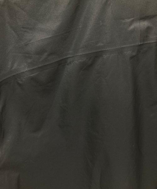 CMF OUTDOOR GARMENT（コンフィーアウトドアガーメント）CMF OUTDOOR GARMENT (コンフィーアウトドアガーメント) COVERED SHELL COEXIST ブラック サイズ:Ｍの古着・服飾アイテム