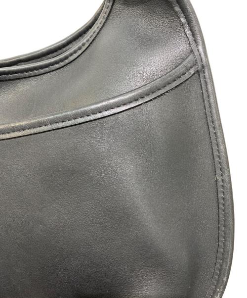 COACH（コーチ）COACH (コーチ) ワンショルダーバッグ　エルゴ ブラックの古着・服飾アイテム