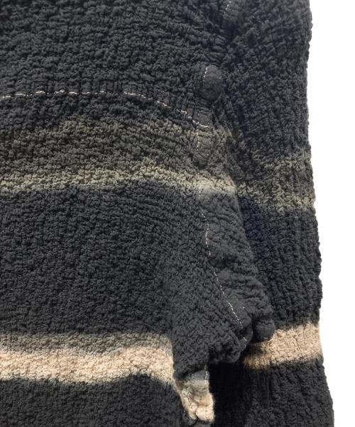 me ISSEY MIYAKE（ミーイッセイ ミヤケ）me ISSEY MIYAKE (ミーイッセイ ミヤケ) シワ加工カーディガン ブラック サイズ:記載無しの為実寸参照の古着・服飾アイテム