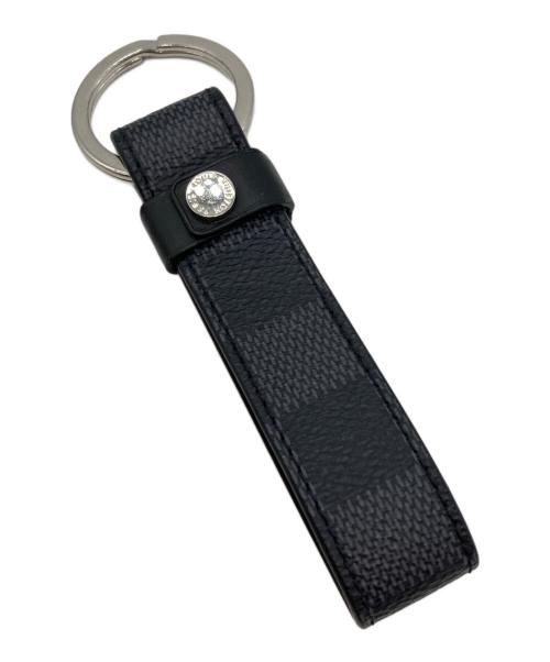 LOUIS VUITTON（ルイ ヴィトン）LOUIS VUITTON (ルイ ヴィトン) グラフィット LVロゴ キーホルダー ブラックの古着・服飾アイテム