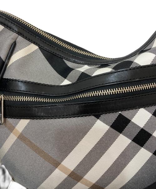 BURBERRY BLUE LABEL（バーバリー ブルー レーベル）BURBERRY BLUE LABEL (バーバリー ブルー レーベル) チェックワンショルダーバッグ ブラック×ホワイトの古着・服飾アイテム