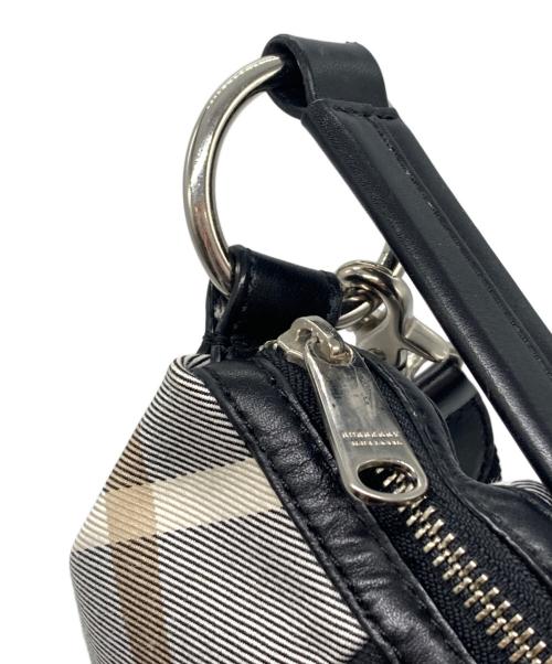 BURBERRY BLUE LABEL（バーバリー ブルー レーベル）BURBERRY BLUE LABEL (バーバリー ブルー レーベル) チェックワンショルダーバッグ ブラック×ホワイトの古着・服飾アイテム