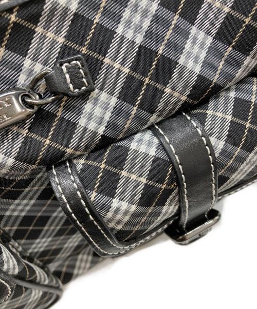 BURBERRY BLUE LABEL（バーバリー ブルー レーベル）BURBERRY BLUE LABEL (バーバリー ブルー レーベル) ダブルポケットチェックショルダーバック ブラックの古着・服飾アイテム
