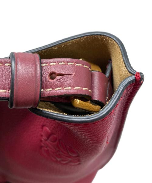 LOEWE（ロエベ）LOEWE (ロエベ) ゲートバケットショルダーバッグ ピンクの古着・服飾アイテム