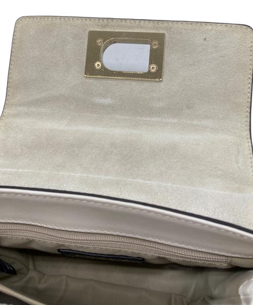 FURLA（フルラ）FURLA (フルラ) フラワープリント2WAYショルダーバッグ ベージュの古着・服飾アイテム