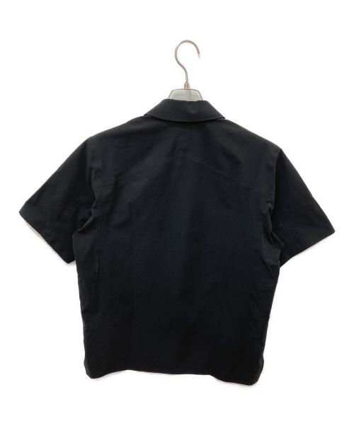 ARC'TERYX VEILANCE（アークテリクスヴェイランス）ARC'TERYX VEILANCE (アークテリクスヴェイランス) FIELD SS SHIRT ブラック サイズ:Sの古着・服飾アイテム