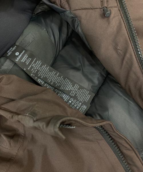 LULULEMON（ルルレモン）LULULEMON (ルルレモン) ダウンジャケット ブラウン サイズ:Mの古着・服飾アイテム
