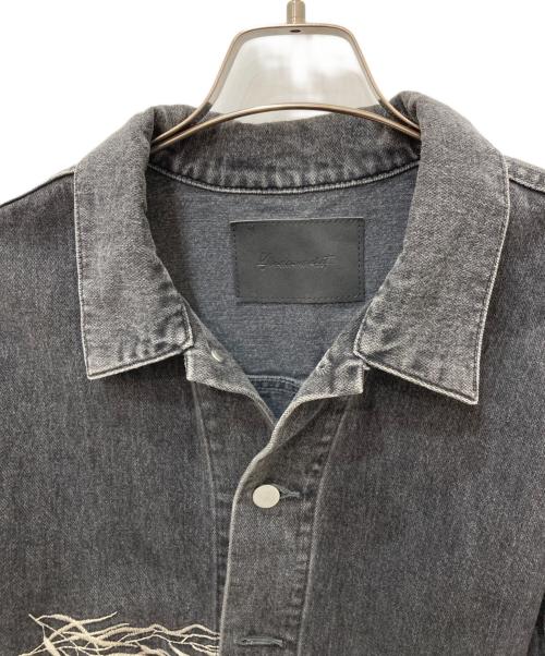 yin da market（イン・ダ・マーケット）yin da market (イン・ダ・マーケット) YANAGI EMBROIDERY DENIM JKT ブラック サイズ:3の古着・服飾アイテム