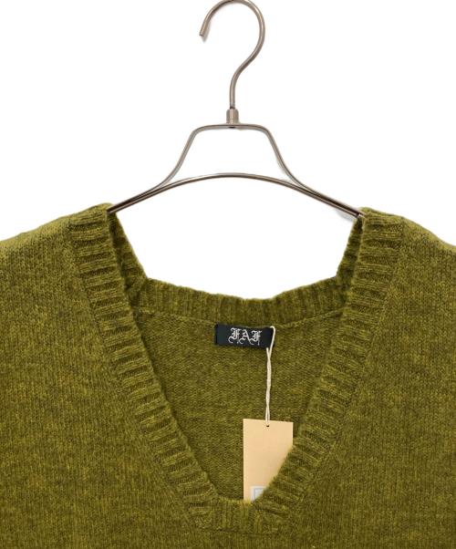 FAF（エフエーエフ）FAF (エフエーエフ) BOBBY KNIT VEST カーキ サイズ:3 未使用品の古着・服飾アイテム