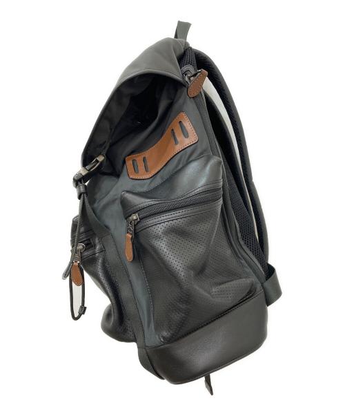 COACH（コーチ）COACH (コーチ) パフォレイテッド ミックスド マテリアル テレイン トレック バックパック ブラックの古着・服飾アイテム
