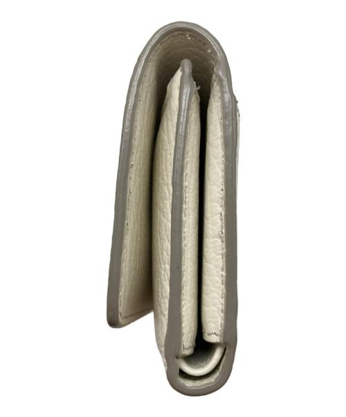 Maison Margiela（メゾンマルジェラ）Maison Margiela (メゾンマルジェラ) 4ステッチ 三つ折り ウォレット ホワイトの古着・服飾アイテム