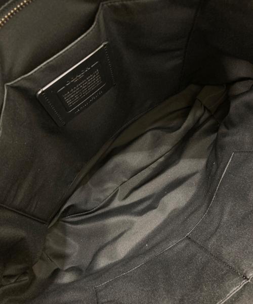 COACH（コーチ）COACH (コーチ) キャンバス ウィズ カットアウトハンドバッグ ブラックの古着・服飾アイテム