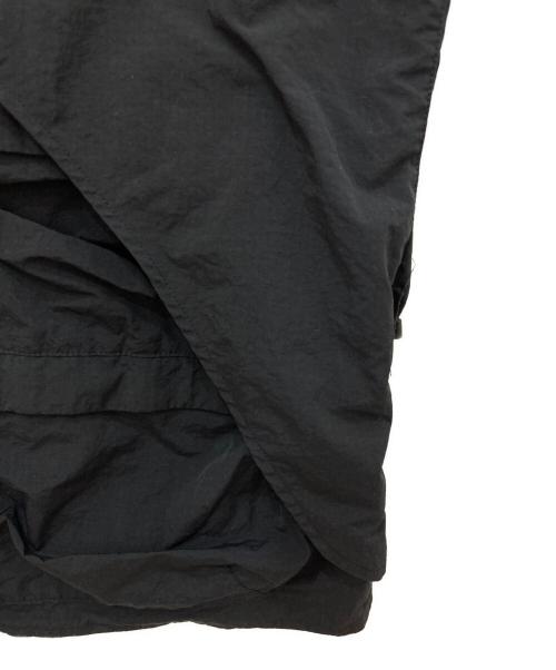 CMF OUTDOOR GARMENT（コンフィーアウトドアガーメント）CMF OUTDOOR GARMENT (コンフィーアウトドアガーメント) OVERLAY VEST ブラック サイズ:Lの古着・服飾アイテム