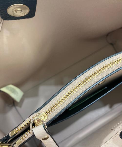 Kate Spade（ケイトスペード）Kate Spade (ケイトスペード) CASSADY トートバッグ ブラックの古着・服飾アイテム