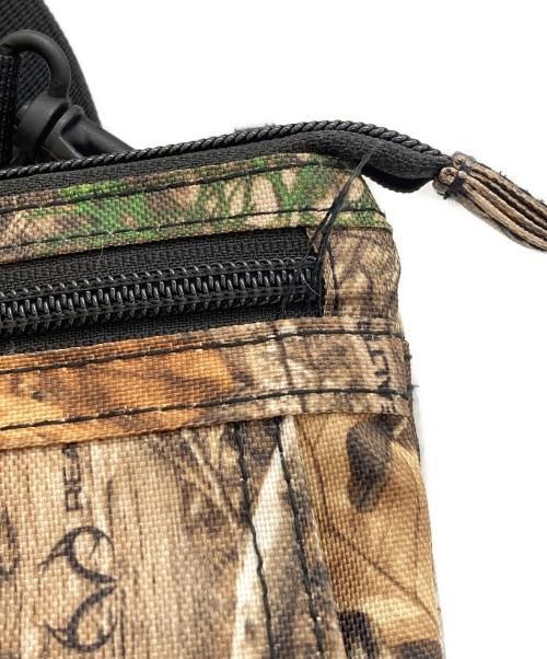 SUPREME（シュプリーム）Supreme (シュプリーム) Shoulder Bag Camo　ショルダーバッグ　 カーキの古着・服飾アイテム
