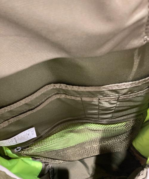 NIKE（ナイキ）NIKE (ナイキ) リュック カーキの古着・服飾アイテム