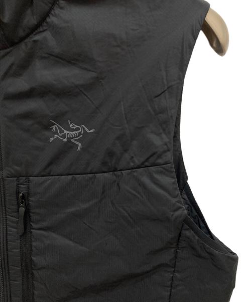 ARC'TERYX（アークテリクス）ARC'TERYX (アークテリクス) NUCLEI VEST ブラック サイズ:Ｓの古着・服飾アイテム