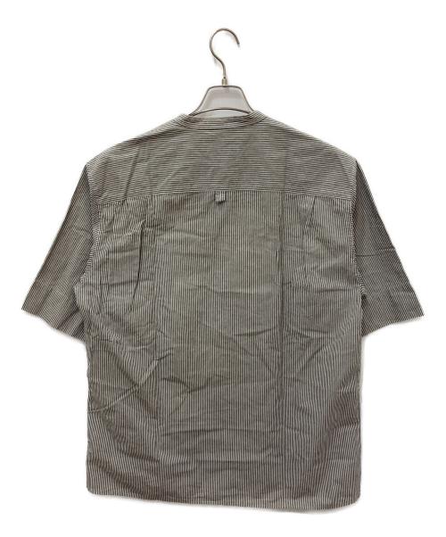 MHL（エムエイチエル）MHL (エムエイチエル) バンドカラーシャツ グレー サイズ:XLの古着・服飾アイテム