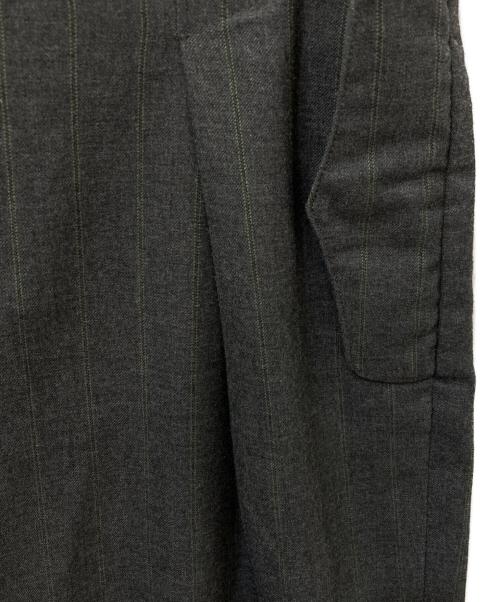 Vivienne Westwood RED LABEL（ヴィヴィアンウエストウッドレッドレーベル）Vivienne Westwood RED LABEL (ヴィヴィアンウエストウッドレッドレーベル) ワイドストライプパンツ グレー サイズ:3の古着・服飾アイテム