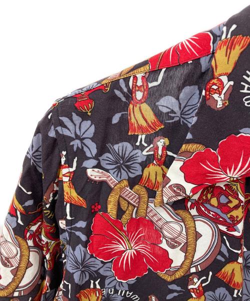 LEVI'S（リーバイス）LEVI'S (リーバイス) アロハシャツ ブラック×レッド サイズ:Lの古着・服飾アイテム