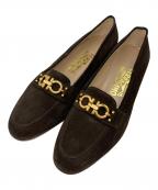 Salvatore Ferragamoサルヴァトーレ フェラガモ）の古着「ガンチーニスウェードローファー」｜ブラウン