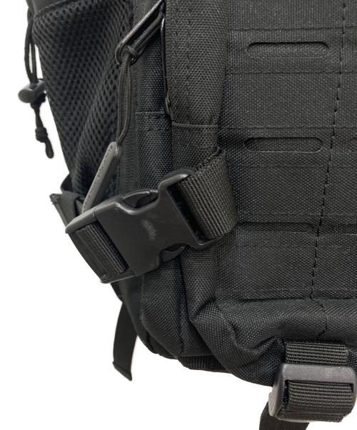 BUILT FOR ATHLETES（ビルトフォーアスリート）BUILT FOR ATHLETES (ビルトフォーアスリート) BLACK GYM BACKPACK 45L ブラックの古着・服飾アイテム