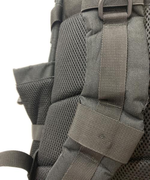 BUILT FOR ATHLETES（ビルトフォーアスリート）BUILT FOR ATHLETES (ビルトフォーアスリート) BLACK GYM BACKPACK 45L ブラックの古着・服飾アイテム