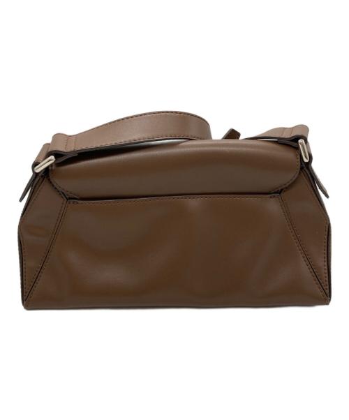 CHARLES & KEITH（チャールズアンドキース）CHARLES & KEITH (チャールズアンドキース) Nasrin ナスリン ジオメトリックショルダーバッグ ブラウンの古着・服飾アイテム